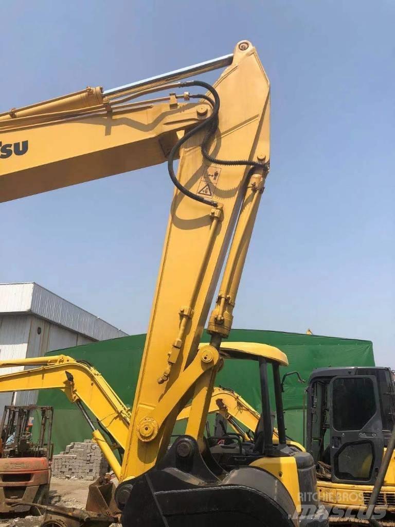 Komatsu PC 200-6 حفارات زحافة