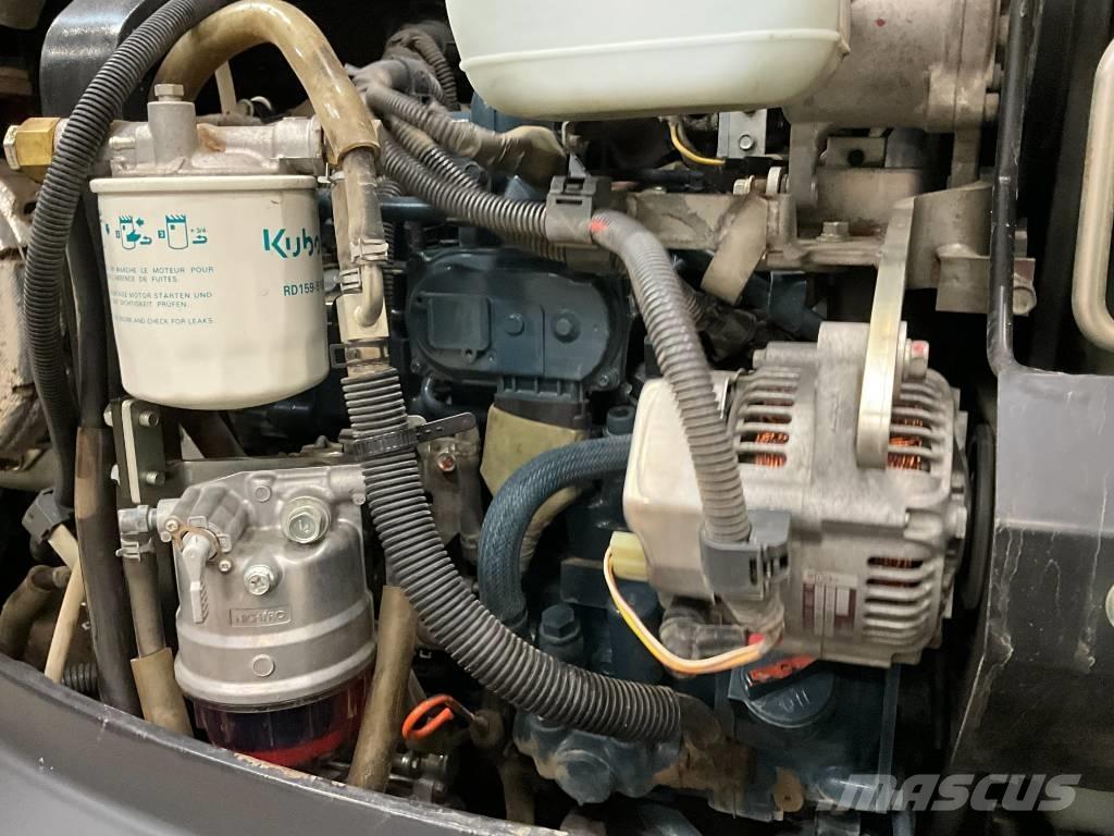 Kubota KX 042-4 حفارات صغيرة أقل من 7 طن (حفارات صغيرة)