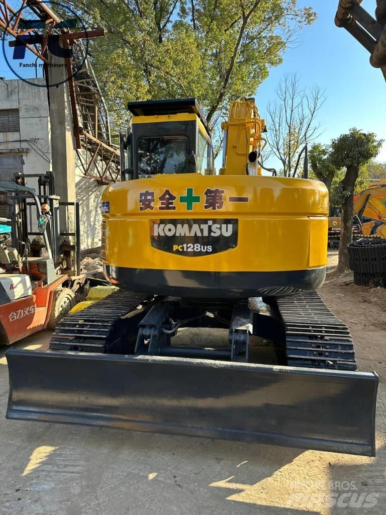 Komatsu PC 128 US حفارات زحافة
