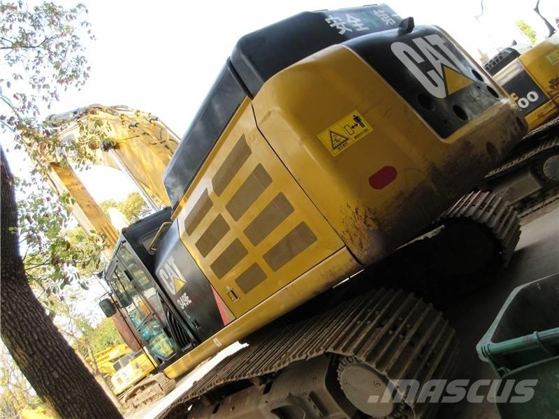 CAT 349 E حفارات زحافة