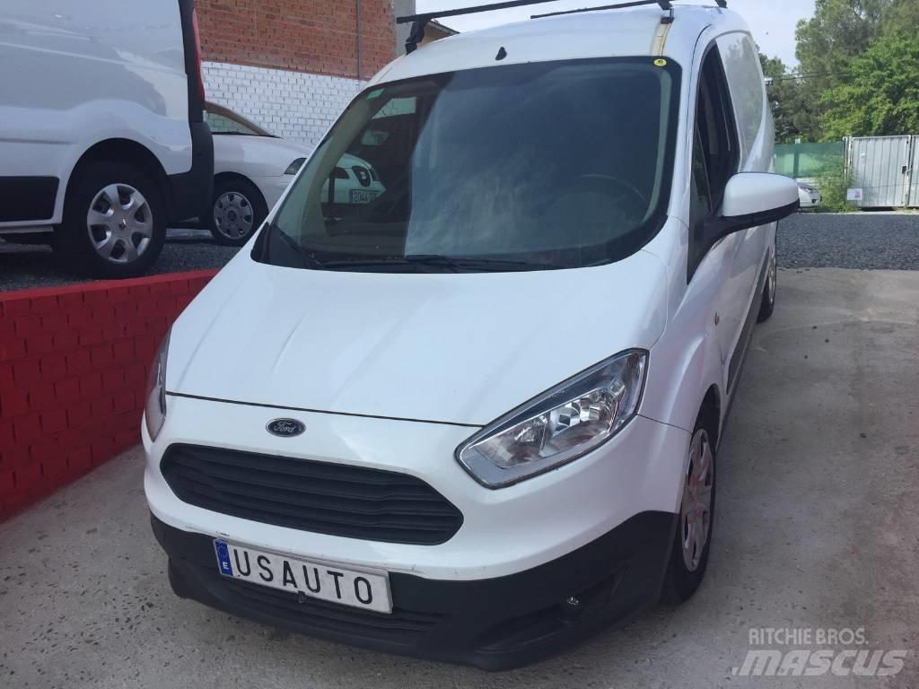 Ford Courier هيكل صندوقي