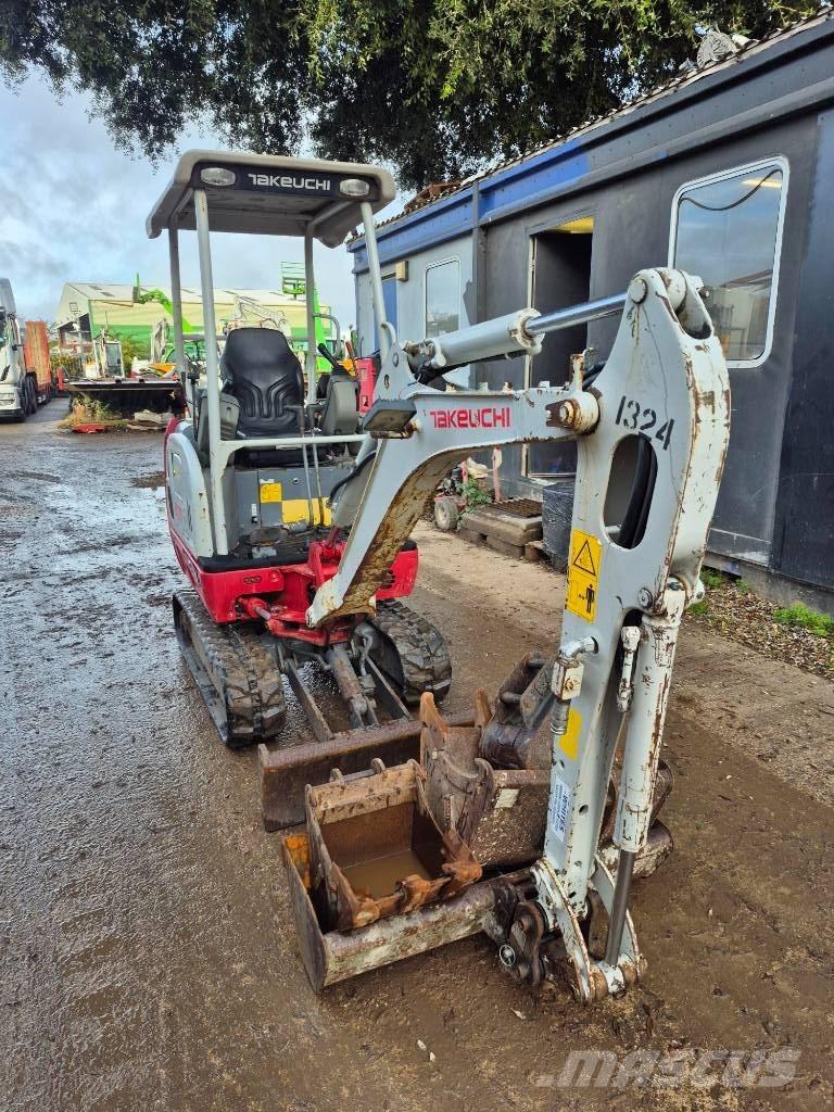 Takeuchi TB 216 حفارات صغيرة أقل من 7 طن (حفارات صغيرة)
