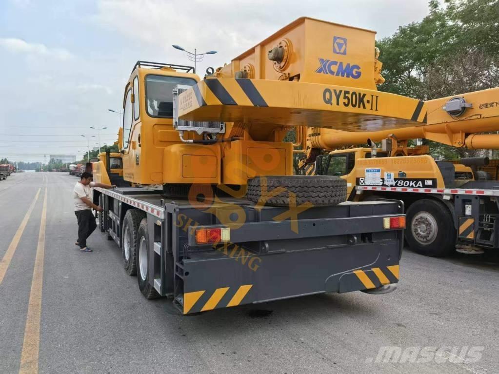 XCMG QY 50 K رافعات صالحة لكل أنواع الطرق
