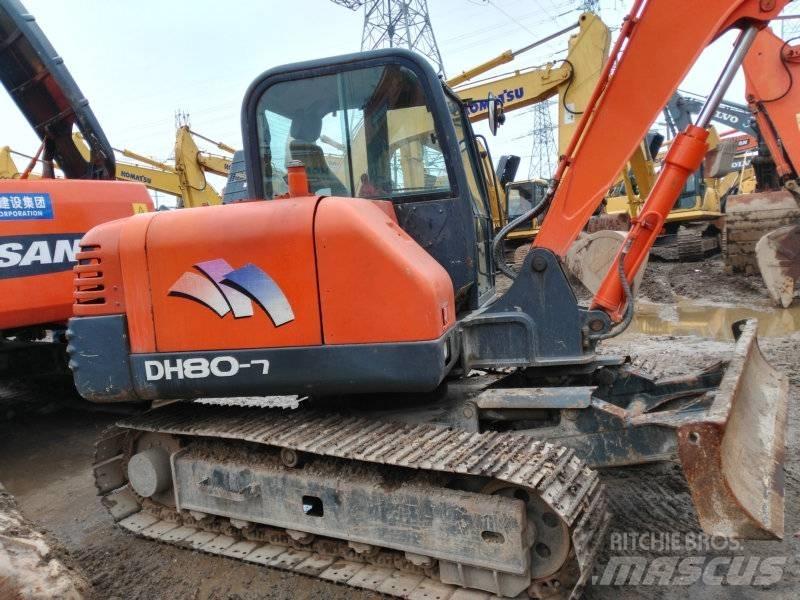 Doosan DH 80 حفارات وسط 7 طن - 12 طن