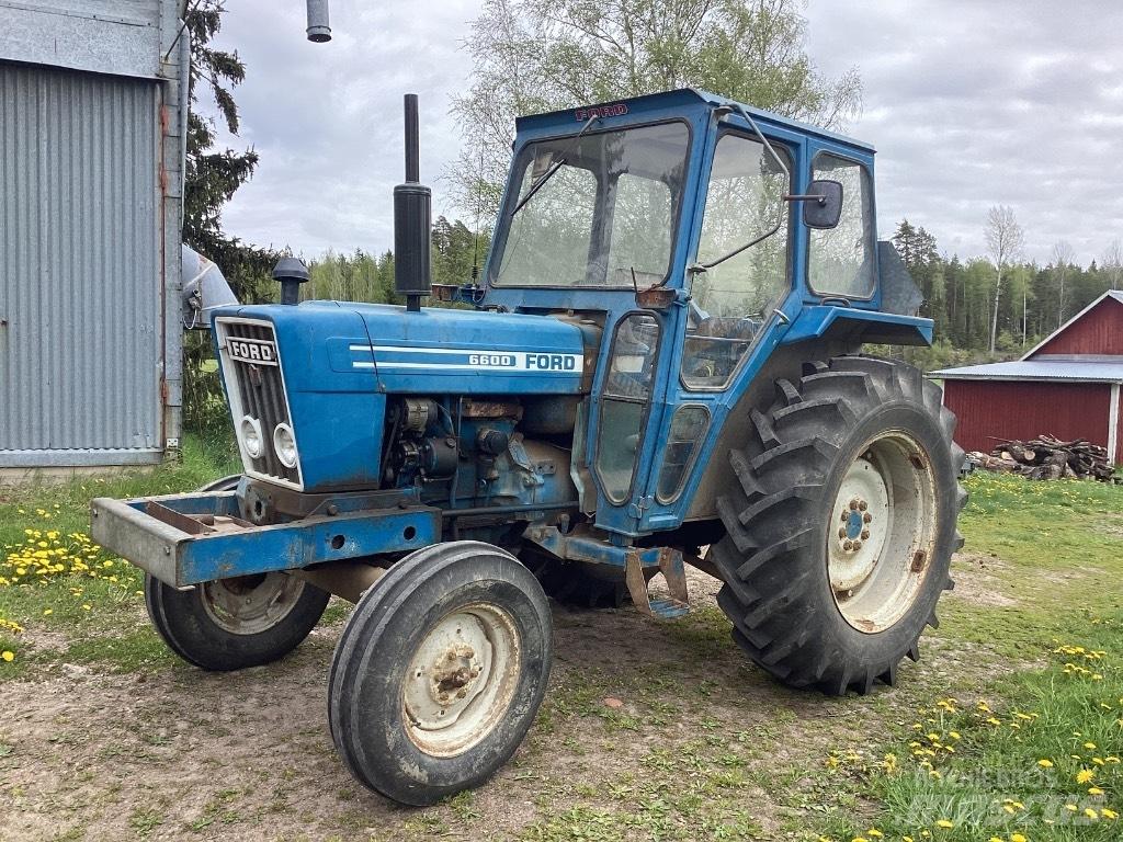 Fordson 6600 الجرارات