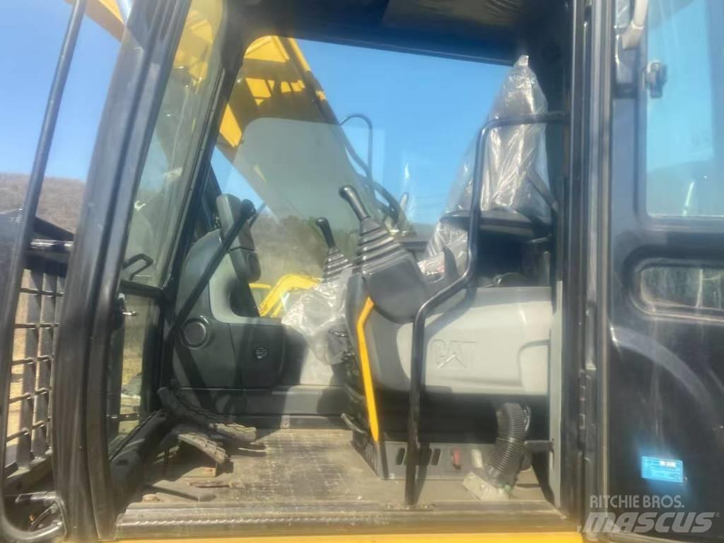 CAT 315 D حفارات زحافة