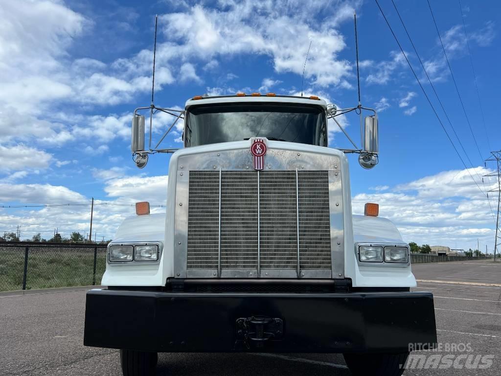 Kenworth T 800 وحدات الجر