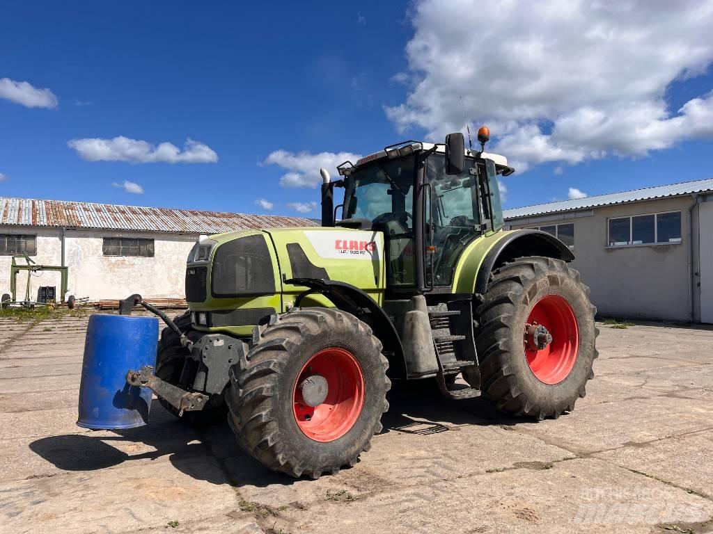 Claas Atles 936 حفارات بعجل