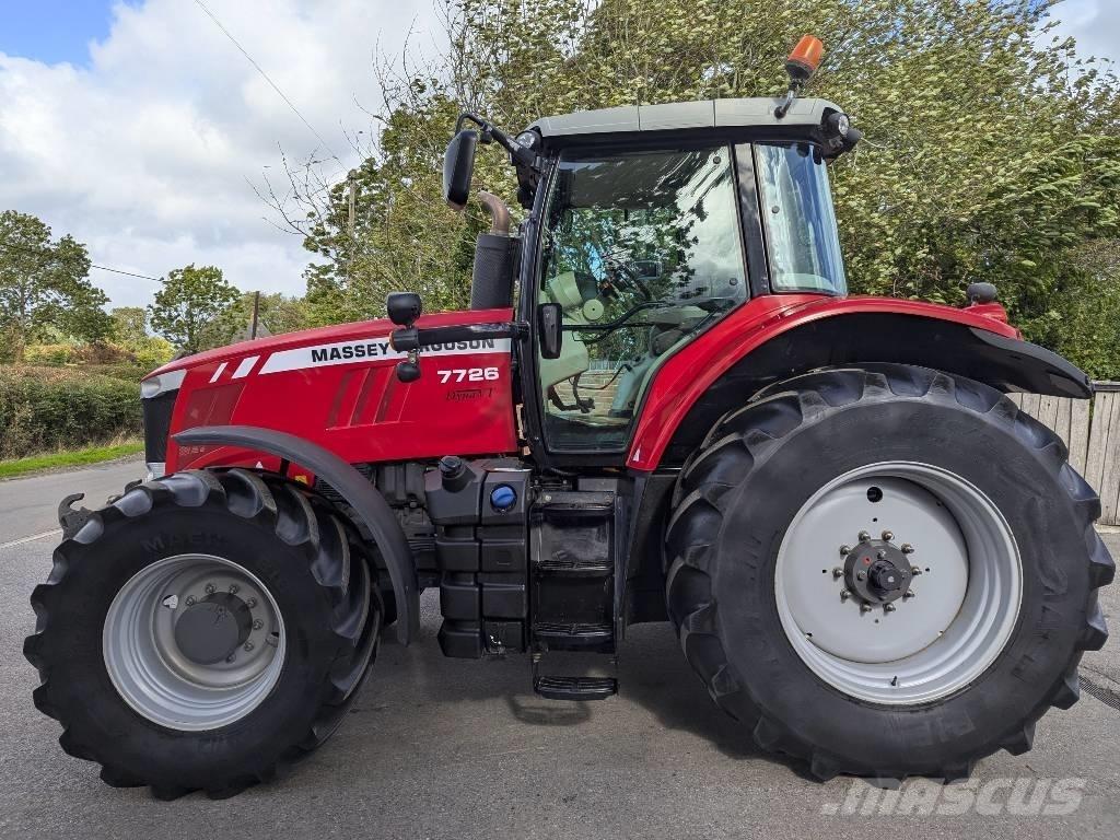 Massey Ferguson 7726 الجرارات