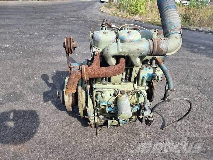  Engines F2L912 مكونات أخرى
