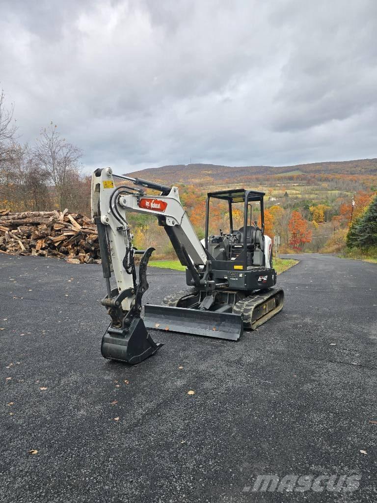 Bobcat E 42 حفارات صغيرة أقل من 7 طن (حفارات صغيرة)