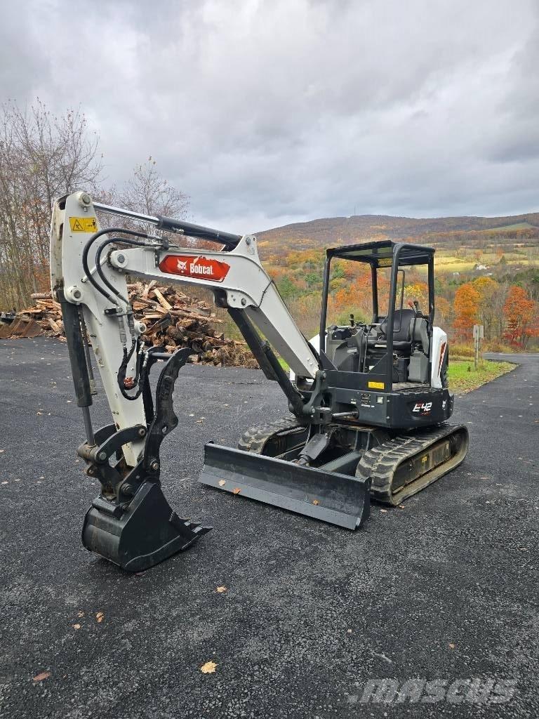 Bobcat E 42 حفارات صغيرة أقل من 7 طن (حفارات صغيرة)