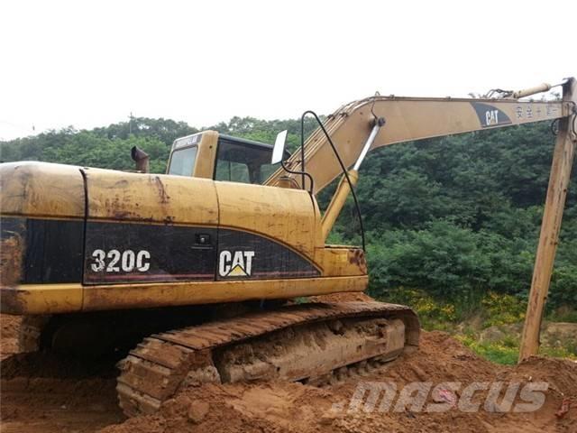 CAT 320 C حفارات طويلة الذراع