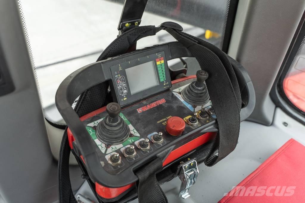 Manitou MRT 2660 مناولات متداخلة
