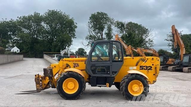 JCB 532-120 مناولات متداخلة