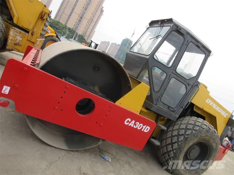 Dynapac CA 301 D مداحل أحادية الأسطوانة