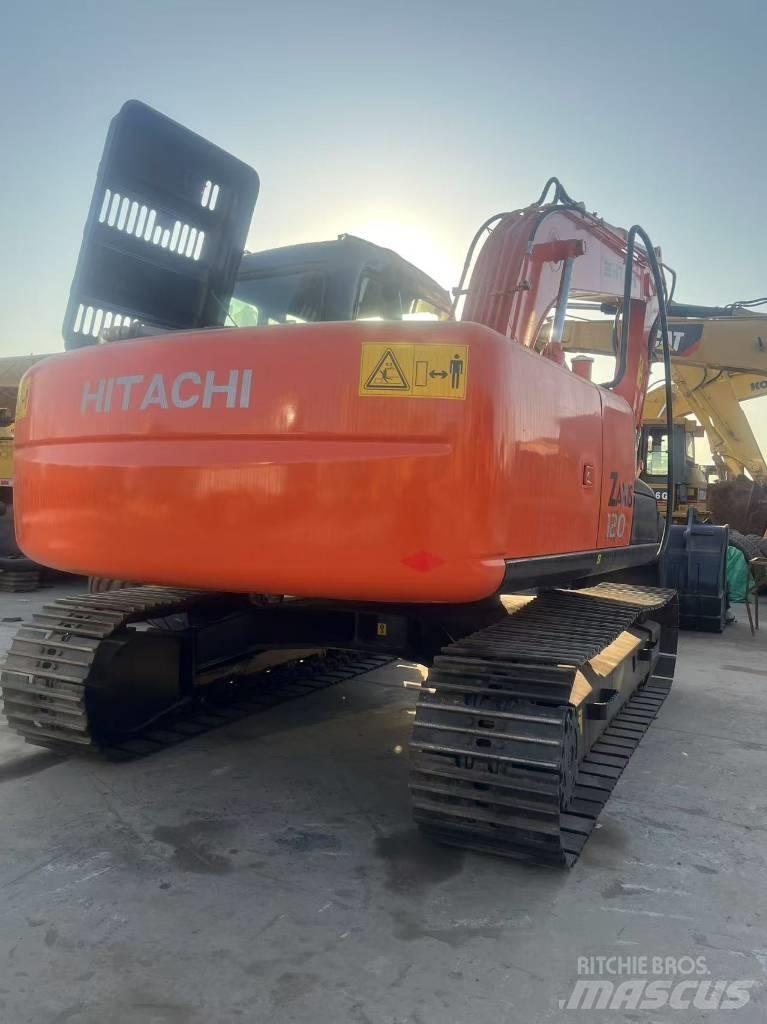 Hitachi ZX 120 حفارات زحافة