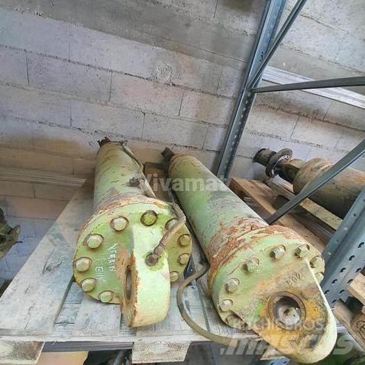 Terex 33-40 - مكونات أخرى