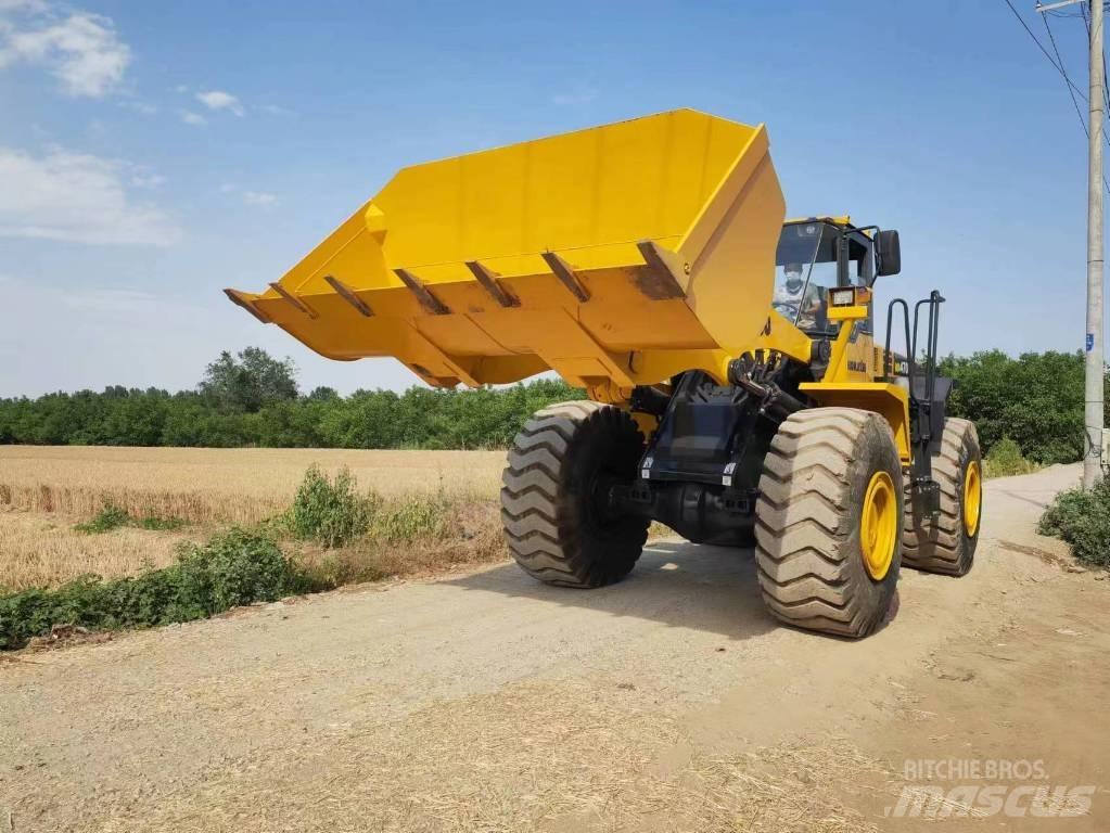 Komatsu WA 470-3 لوادر بعجل