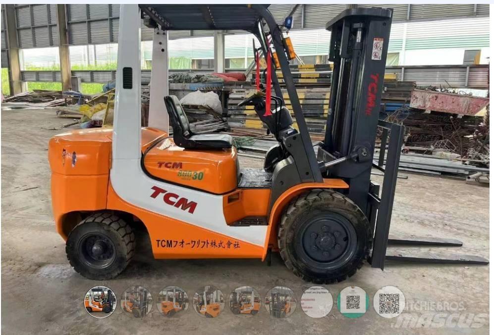 TCM TCM FD 30 شاحنات الديزل