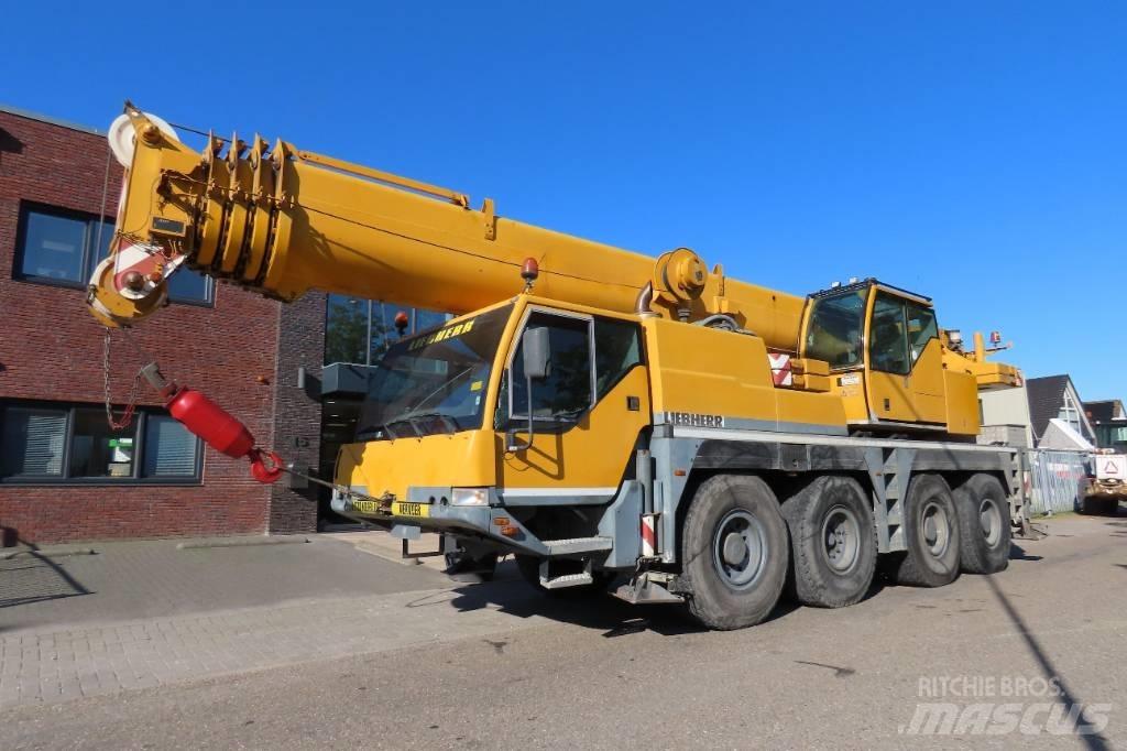 Liebherr LTM 1060-2 رافعات صالحة لكل أنواع الطرق