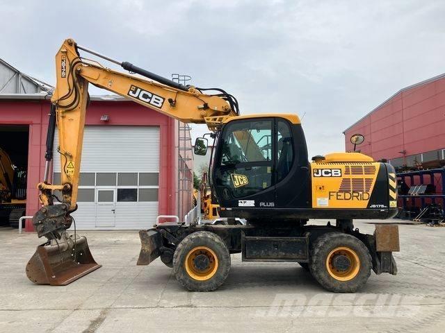 JCB JS 175 W حفارات بعجل