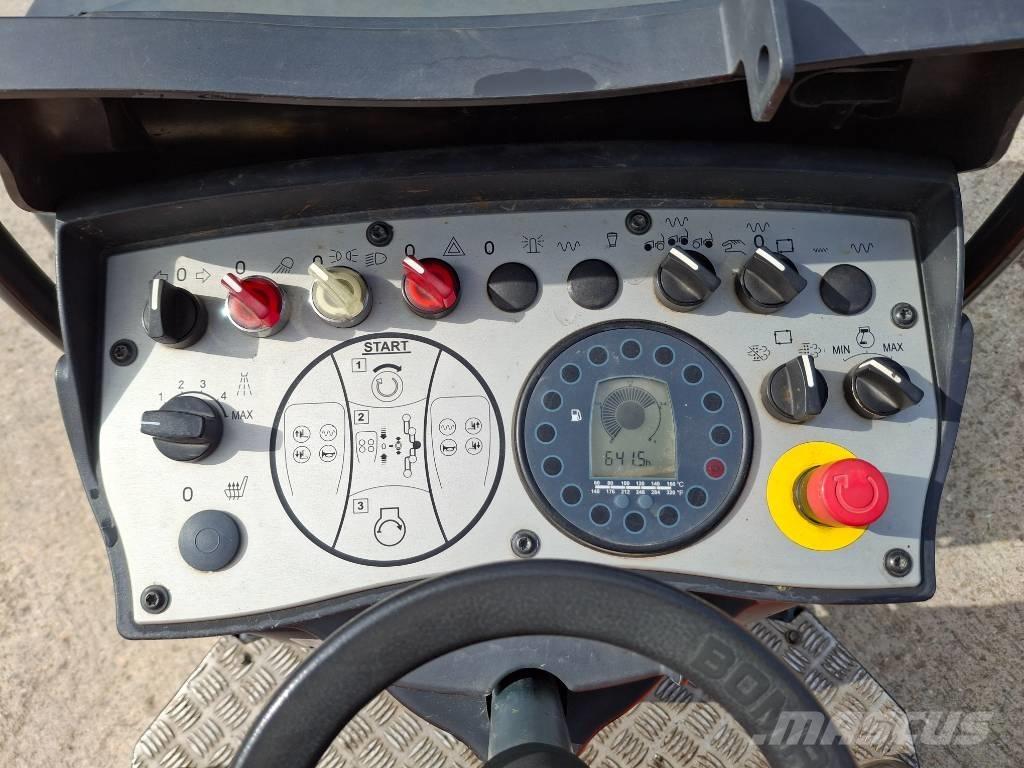 Bomag BW 120 AD-5 مداحل ثنائية الاسطوانة