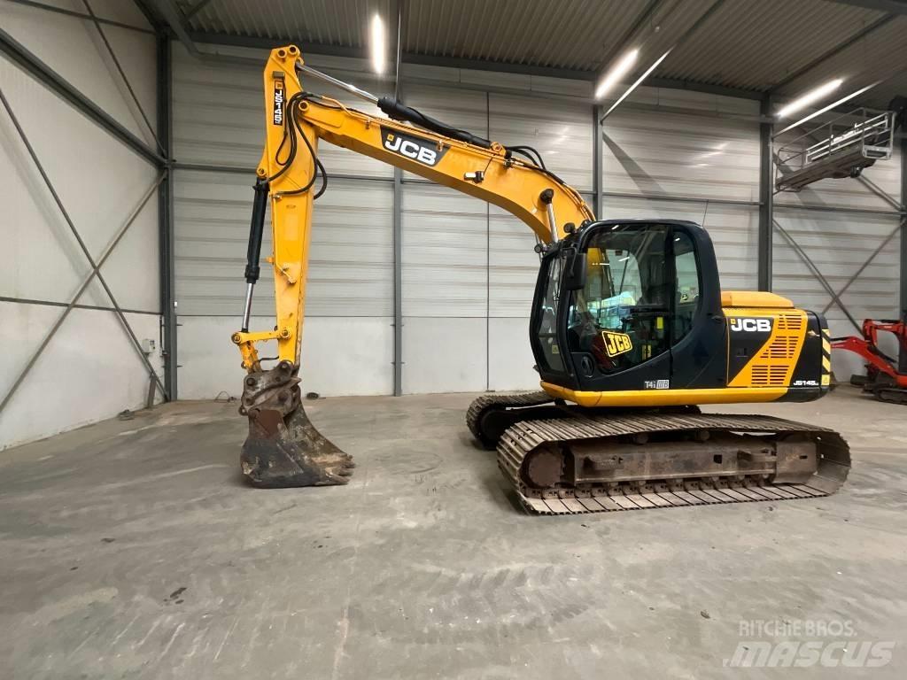 JCB JS 145 LC حفارات زحافة