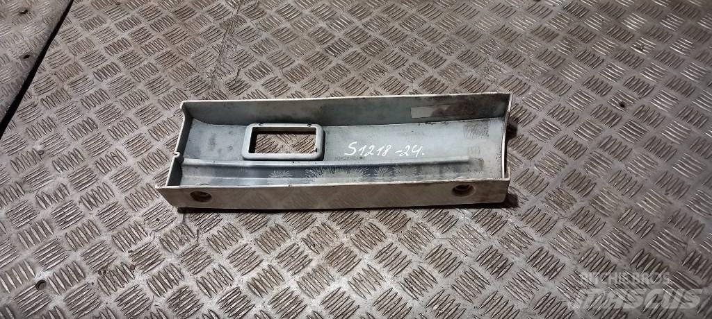 Scania R 440     1779119 كابينة والداخلية
