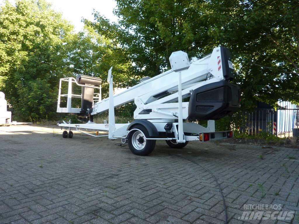 Dino 180 XT المنصات الهوائية المثبتة على مقطورة