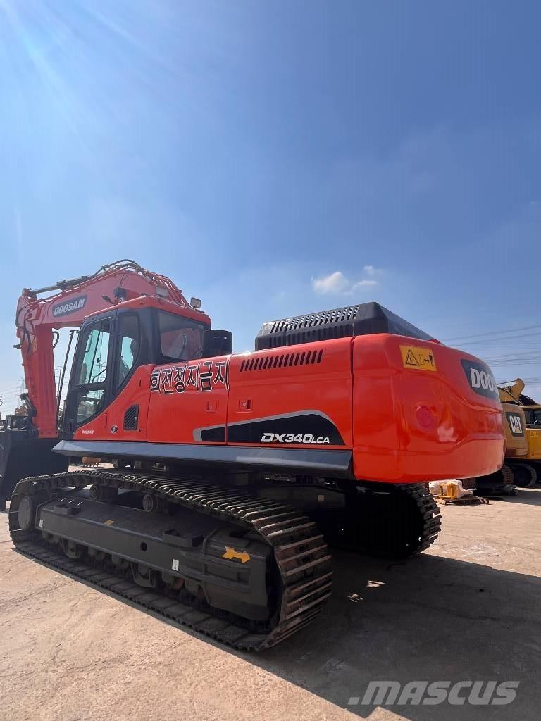 Doosan DX 340 LCA حفارات زحافة