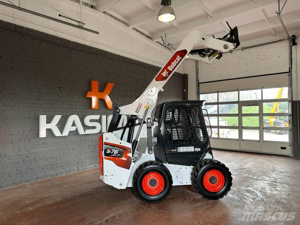 Bobcat S 76 لوادر انزلاقية التوجيه