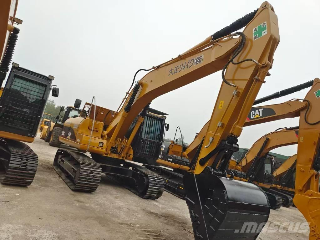 CAT 320 C L حفارات زحافة