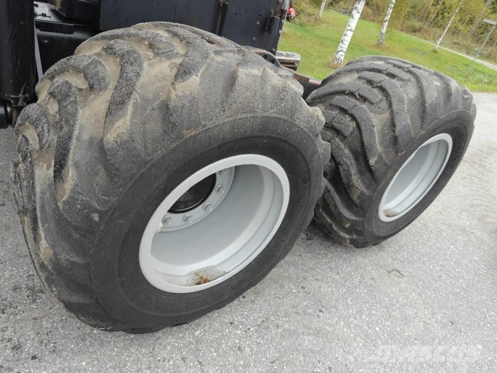 Komatsu 901 TX.1 حصادات
