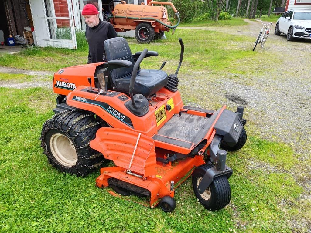 Kubota ZD 21 ركوب الحشائش