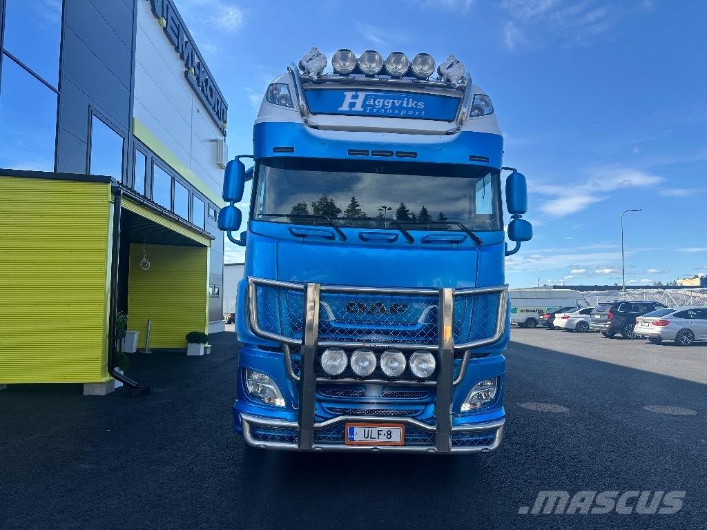 DAF XF 530 6x2*4 شاحنات الرافعات الخطافية
