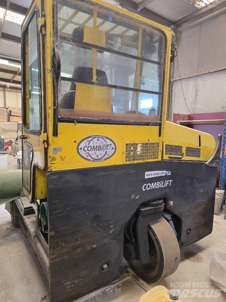 Combilift C4000LPG شاحنة المناولة رباعية الاتجاهات