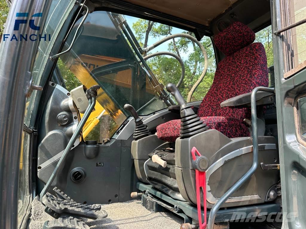 Hyundai 220 9S حفارات زحافة