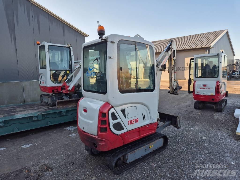 Takeuchi TB 216 حفارات صغيرة أقل من 7 طن (حفارات صغيرة)