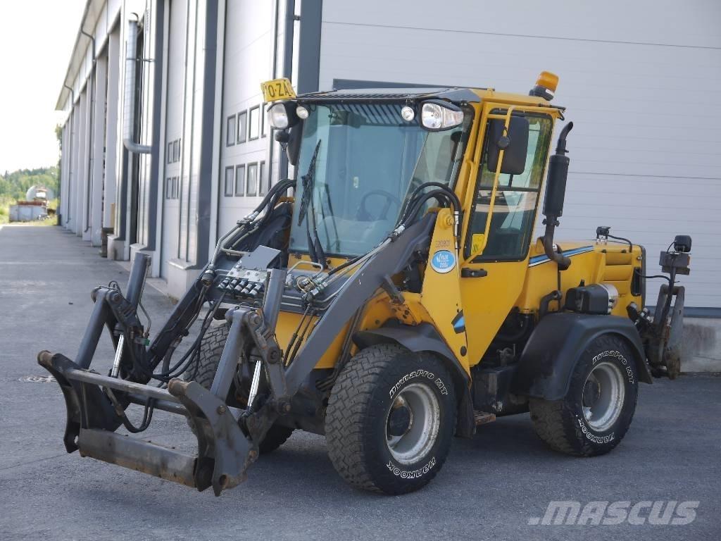 Wille 355 B لوادر بعجل