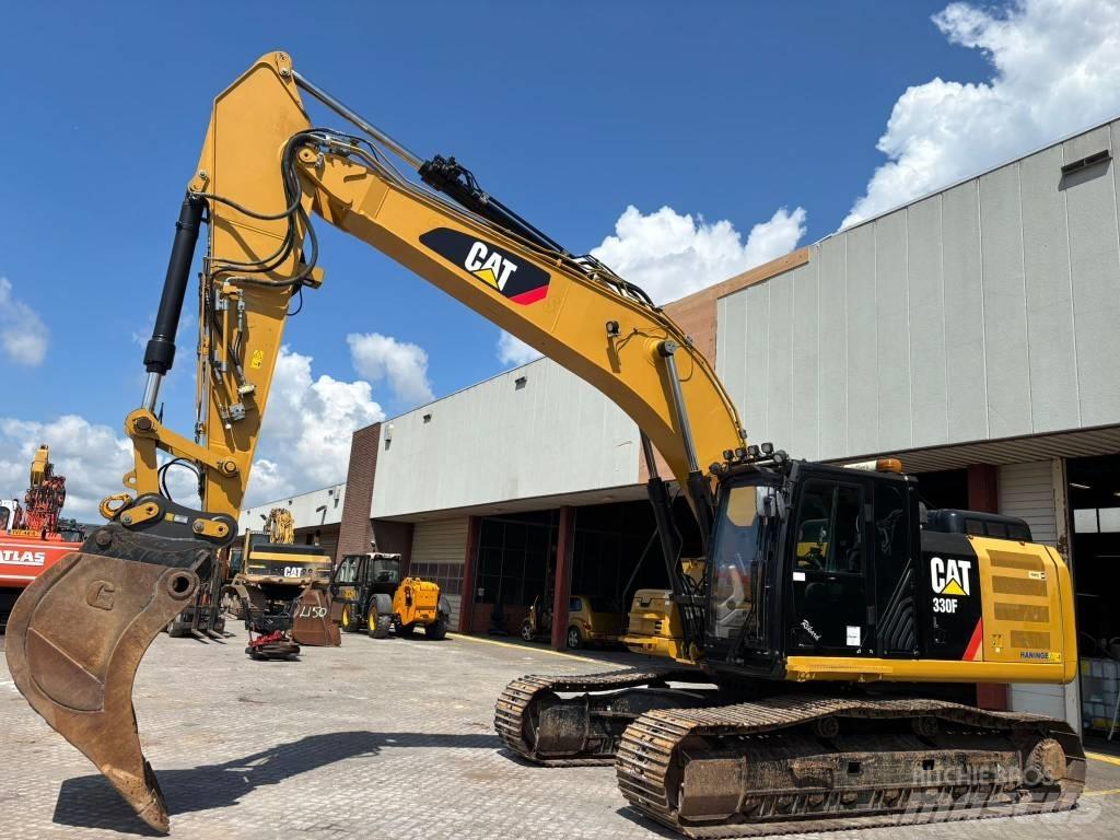 CAT 330FL حفارات زحافة