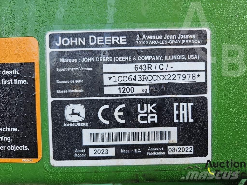 John Deere 643 R لوادر وحفارات أمامية