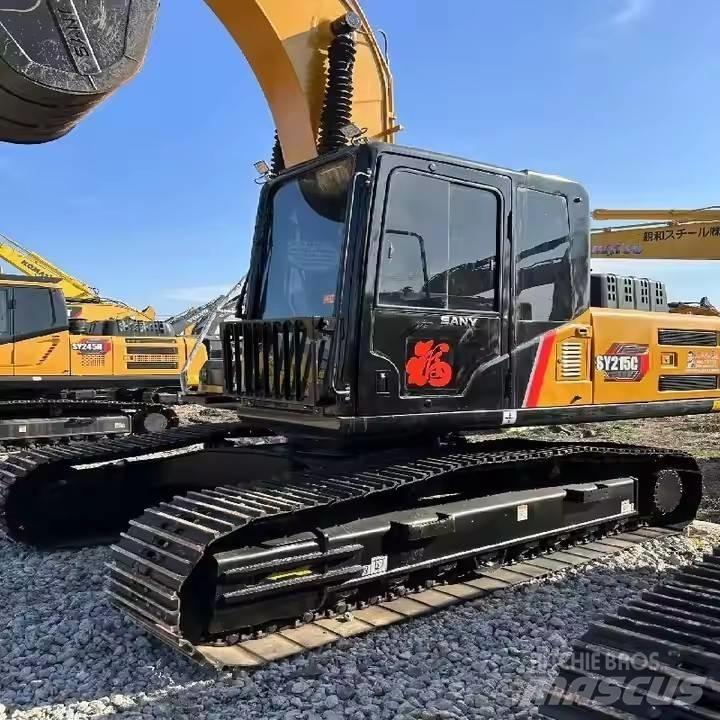 Sany SY215C حفارات زحافة