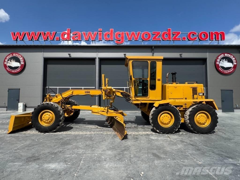 CAT 120 G معدات تمهيد الطرق