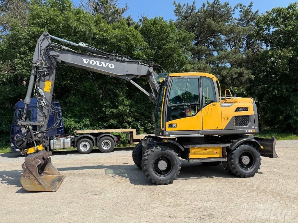 Volvo EW 140 D حفارات بعجل