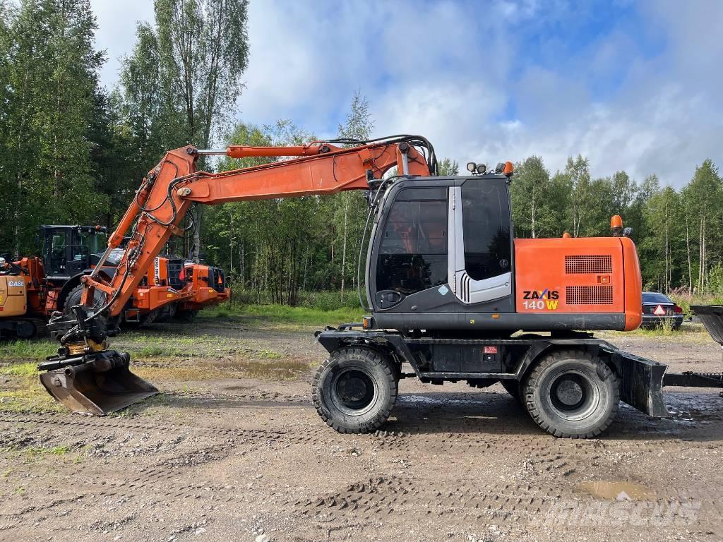 Hitachi ZX140W-3 حفارات بعجل