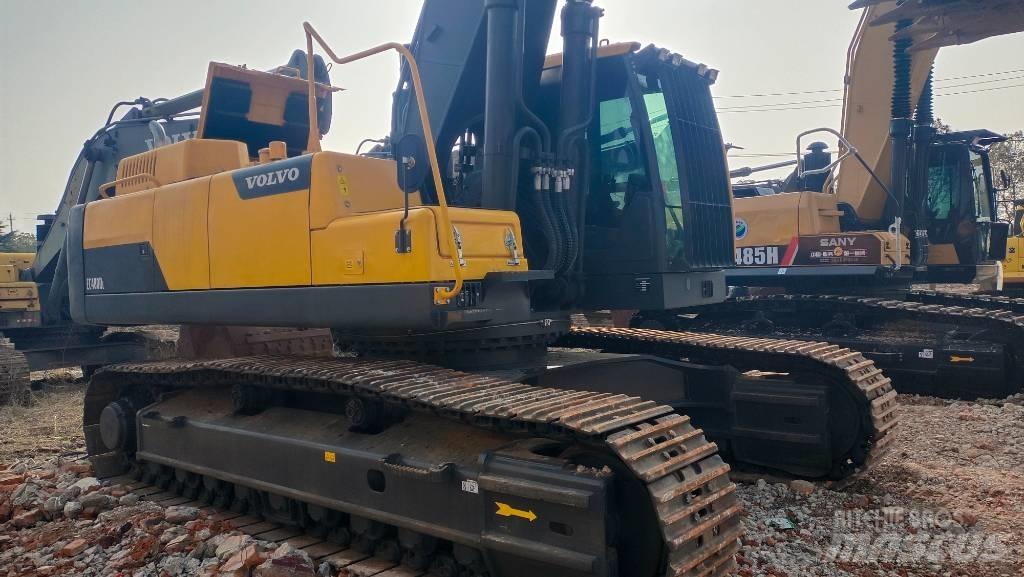 Volvo EC 480 D حفارات زحافة