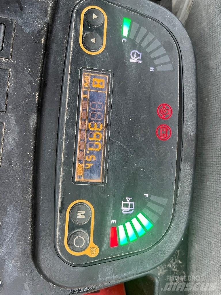 Hyundai R25Z-9 AK حفارات صغيرة أقل من 7 طن (حفارات صغيرة)