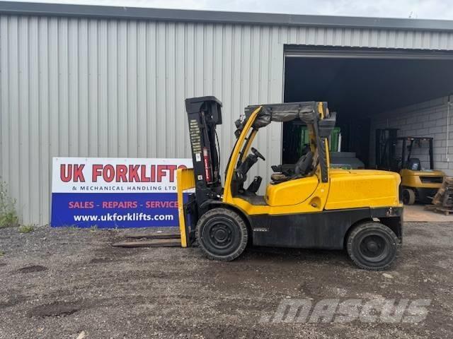 Hyster H4.5FT6 شاحنات الديزل