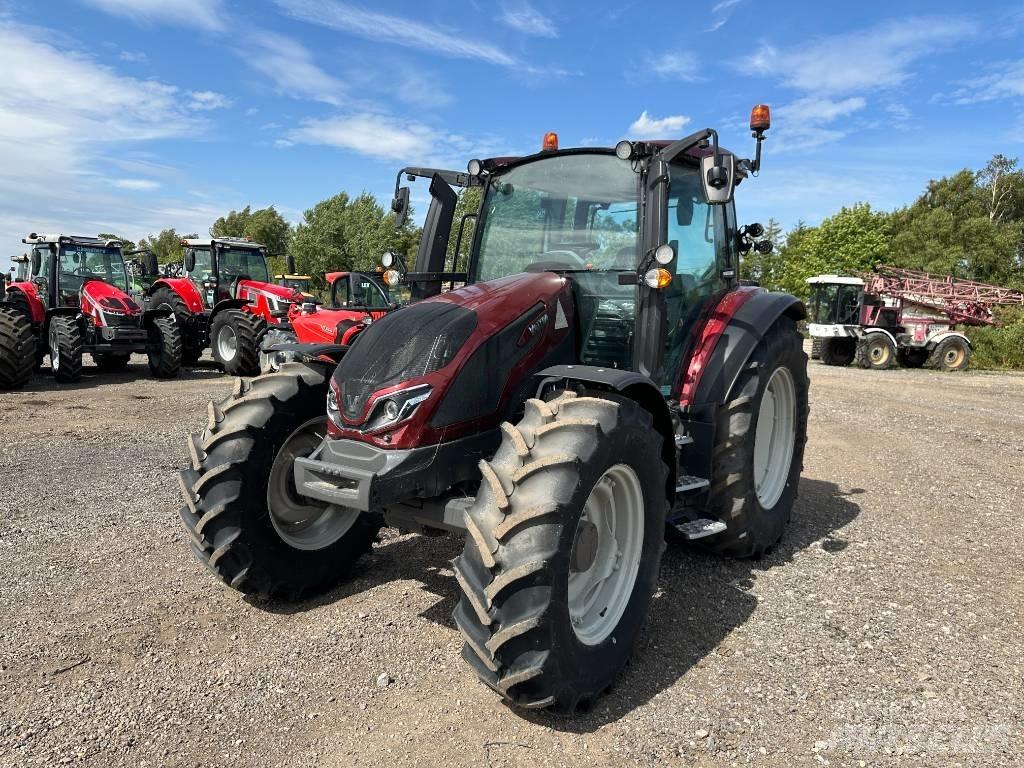 Valtra G 115 Active الجرارات